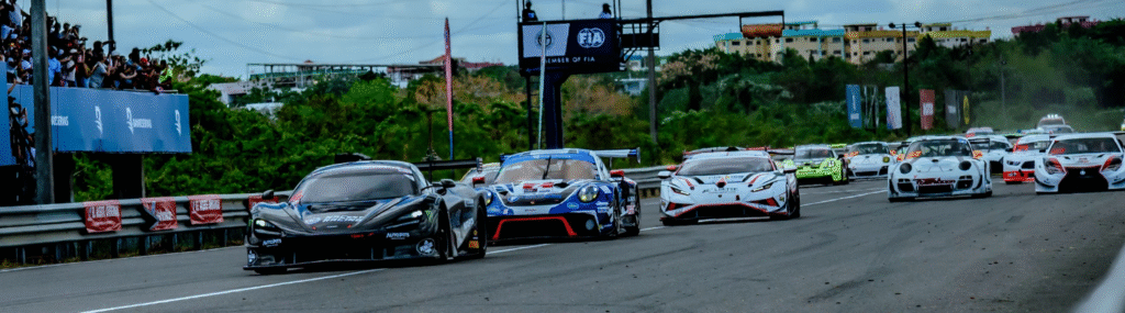 mclaren p1 battle